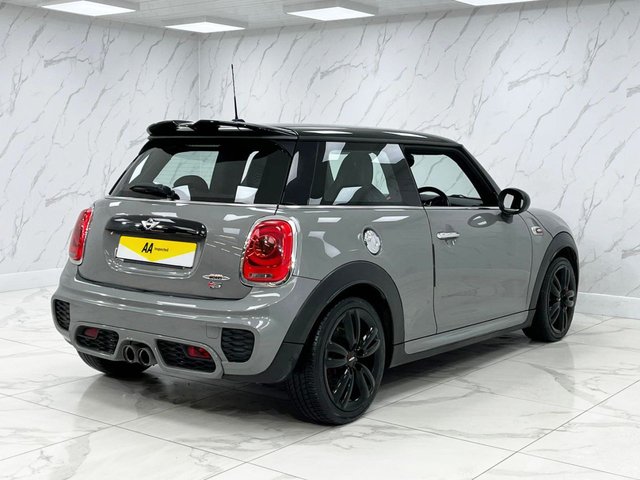 2017 MINI Hatch 2L John Cooper Works 3dr - Photo 11