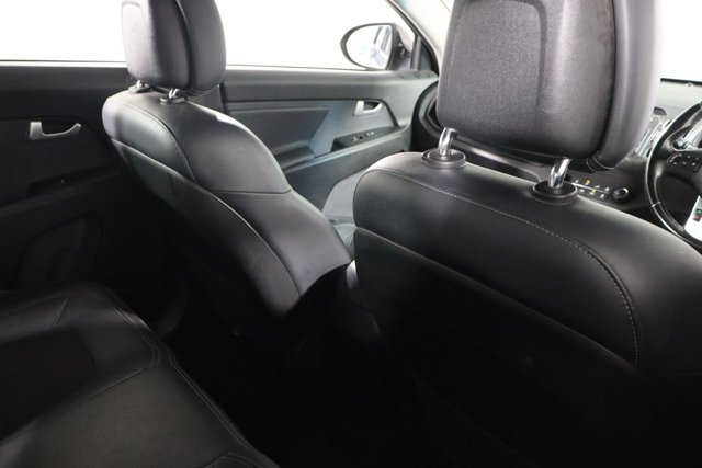 2012 KIA SPORTAGE 1.6 GDi EcoDynamics 2 SUV 5dr Petrol Manual 2WD Euro 5 (s/s) (133 bhp) - Photo 11