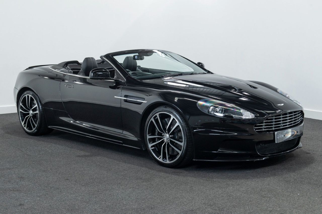 ASTON MARTIN DBS 5.9L 2d A...