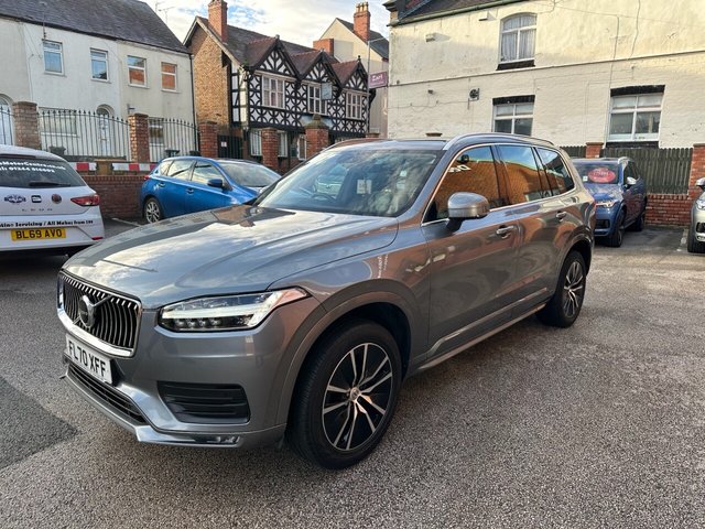 2020 Volvo Xc90 2L Momentum 5dr - Photo 2