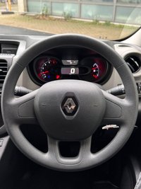 USED 2018 18 RENAULT TRAFIC 1.6 dCi ENERGY 29 Business Minibus Double Cab 5dr Diesel Manual LWB Euro 6 (s/s) (9 Seat) (125 ps) FLEET OWNER, LOW MILES