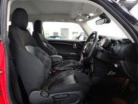 USED 2018 18 MINI HATCH 1.5 Cooper Hatchback 3dr Petrol Steptronic Euro 6 (s/s) (136 ps) CHILI PACK-NAV PLUS-H/K SOUND
