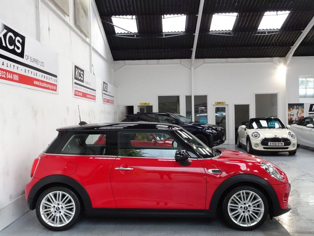 2018 MINI HATCH 1.5 Cooper Hatchback 3dr Petrol Steptronic Euro 6 (s/s) (136 ps) - Photo 3