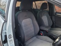 USED 2015 15 VOLKSWAGEN GOLF 2.0 TDI BlueMotion Tech R-Line Hatchback 5dr Diesel DSG Euro 5 (s/s) (150 ps) SAT NAV - &pound;35 TAX - 9 SERVICES - RARE MODEL