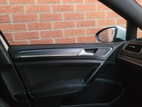 USED 2015 15 VOLKSWAGEN GOLF 2.0 TDI BlueMotion Tech R-Line Hatchback 5dr Diesel DSG Euro 5 (s/s) (150 ps) SAT NAV - &pound;35 TAX - 9 SERVICES - RARE MODEL