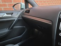 USED 2015 15 VOLKSWAGEN GOLF 2.0 TDI BlueMotion Tech R-Line Hatchback 5dr Diesel DSG Euro 5 (s/s) (150 ps) SAT NAV - &pound;35 TAX - 9 SERVICES - RARE MODEL