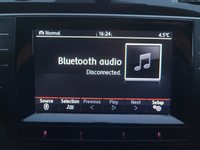 USED 2015 15 VOLKSWAGEN GOLF 2.0 TDI BlueMotion Tech R-Line Hatchback 5dr Diesel DSG Euro 5 (s/s) (150 ps) SAT NAV - &pound;35 TAX - 9 SERVICES - RARE MODEL