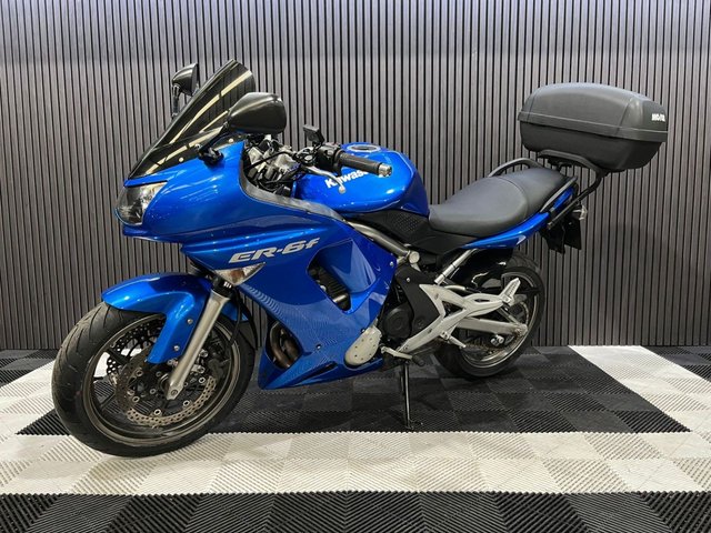 View our KAWASAKI ER-6F