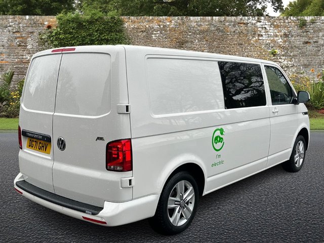 2021 VOLKSWAGEN e-Transporter - Photo 3