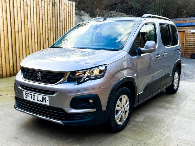 View our PEUGEOT RIFTER