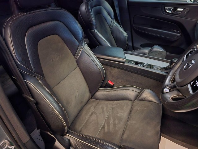 2018 VOLVO XC60 2.0 D4 R-Design Pro Auto AWD Euro 6 (s/s) 5dr - Photo 9