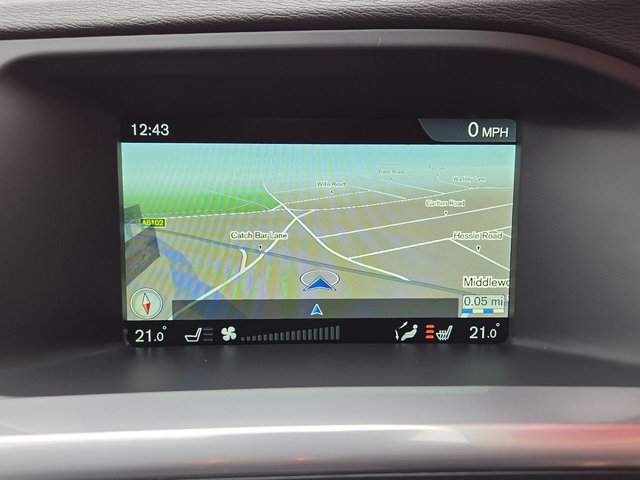 2016 VOLVO V60 - Photo 3