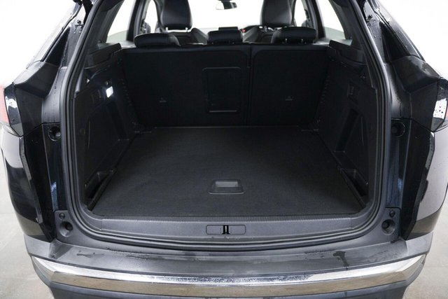 2019 PEUGEOT 3008 1.2 PureTech GT Line Premium Euro 6 (s/s) 5dr - Photo 9