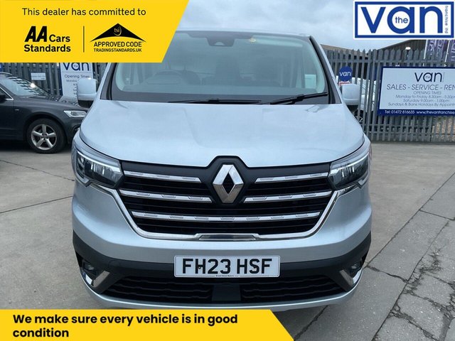 2023 RENAULT TRAFIC - Photo 10