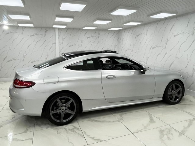 2017 Mercedes-Benz C-Class 2L Amg Line 2dr - Photo 12