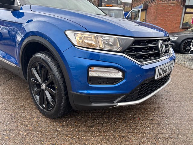 2018 VOLKSWAGEN T-ROC 1.6 TDI Design SUV 5dr Diesel Manual Euro 6 (s/s) (115 ps) - Photo 2