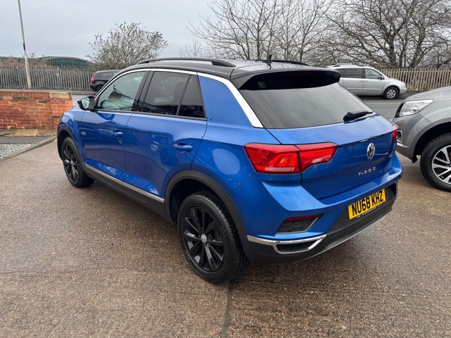 2018 VOLKSWAGEN T-ROC 1.6 TDI Design SUV 5dr Diesel Manual Euro 6 (s/s) (115 ps) - Photo 7