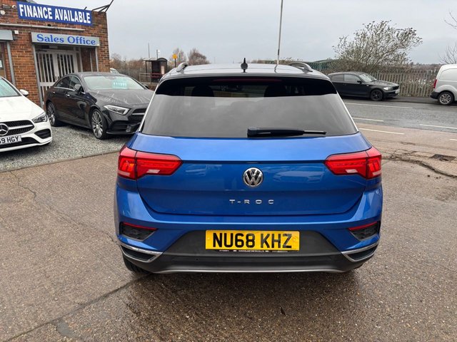 2018 VOLKSWAGEN T-ROC 1.6 TDI Design SUV 5dr Diesel Manual Euro 6 (s/s) (115 ps) - Photo 12