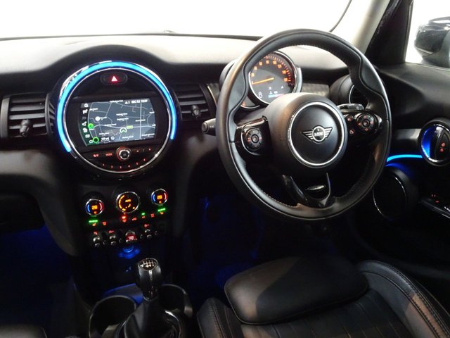 2019 MINI HATCH 1.5 Cooper Exclusive Hatchback 5dr Petrol Manual Euro 6 (s/s) (136 ps) - Photo 9