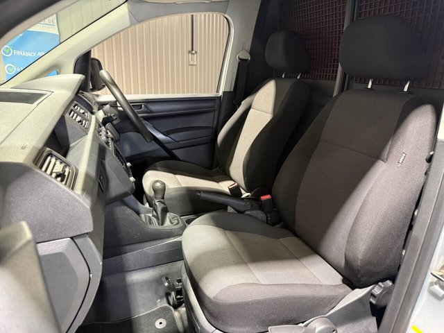 2017 VOLKSWAGEN CADDY - Photo 7