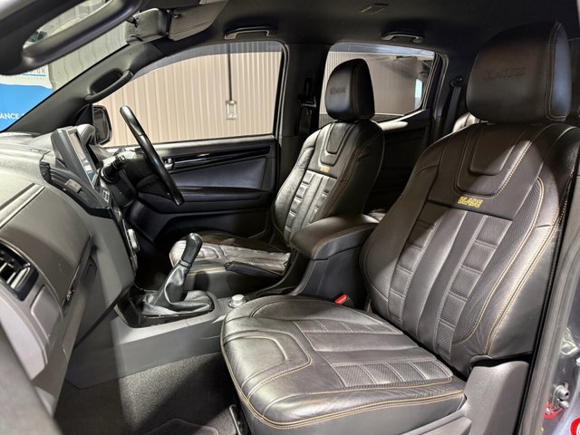 2019 ISUZU D-MAX - Photo 9