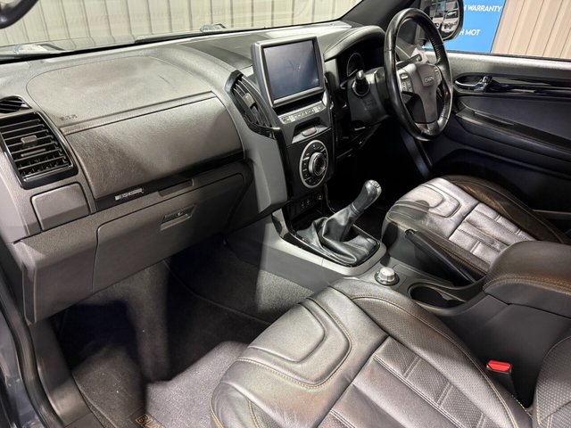 2019 ISUZU D-MAX - Photo 5