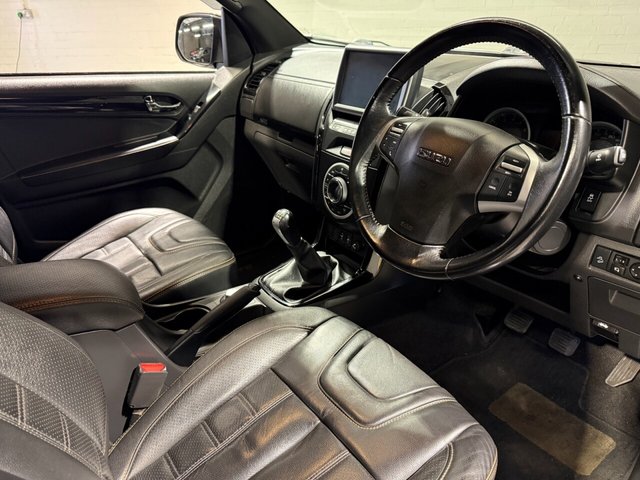 2019 ISUZU D-MAX - Photo 3