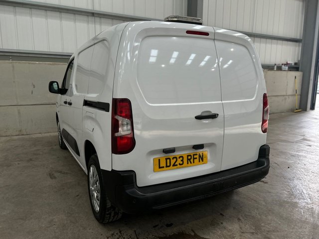 2023 CITROEN BERLINGO - Photo 11