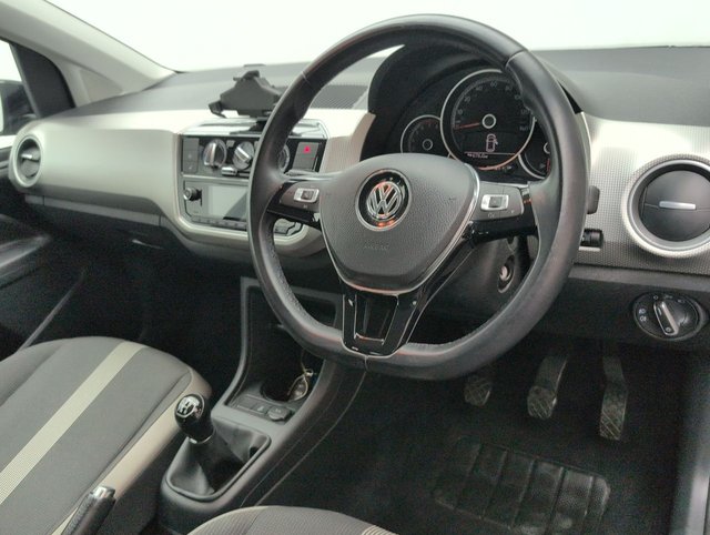 USED 2018 67 VOLKSWAGEN UP! 1.0 High up! Hatchback 5dr Petrol Manual Euro 6 (s/s) (75 ps) BLUETOOTH+NAVIGATION CLICK & COLLECT/HOME DELIVERY