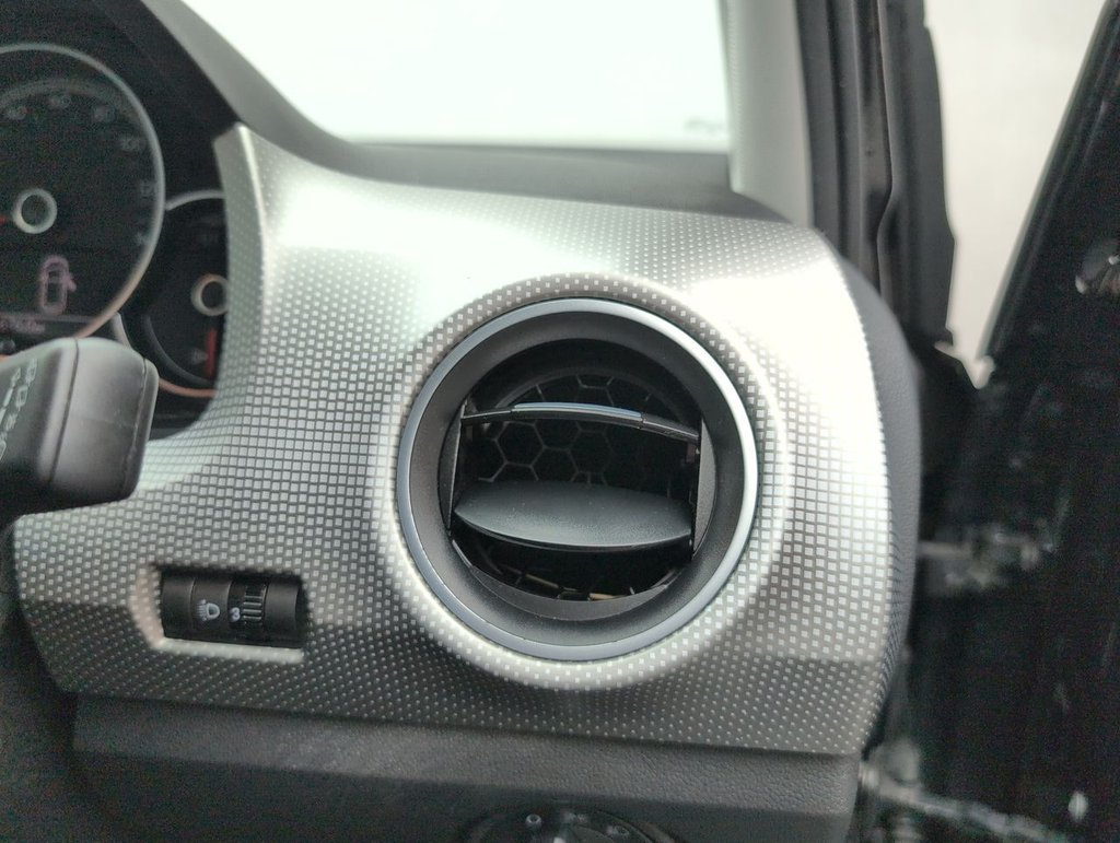 Used 2018 67 VOLKSWAGEN UP! 1.0 High up! Hatchback 5dr Petrol Manual Euro 6 (s/s) (75 ps) BLUETOOTH+NAVIGATION CLICK & COLLECT/HOME DELIVERY