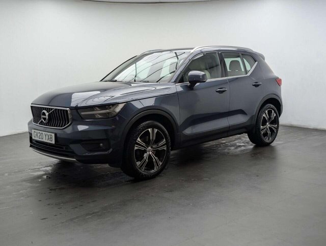 USED 2020 20 VOLVO XC40 2.0 T4 Inscription Pro SUV 5dr Petrol Auto Euro 6 (s/s) (190 ps) LANE KEEPING AID+BLUETOOTH CLICK&COLLECT/HOME DELIVERY