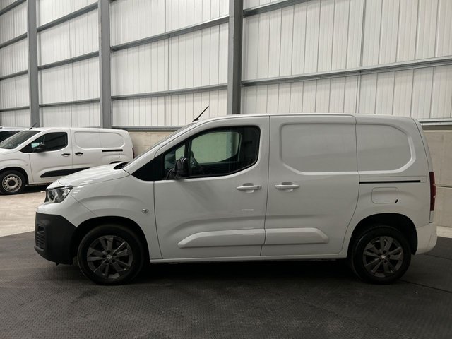 2023 PEUGEOT PARTNER - Photo 10