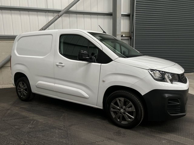 2023 PEUGEOT PARTNER