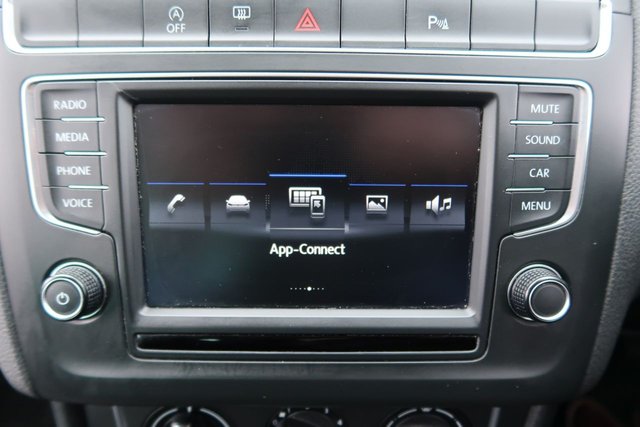 2017 VOLKSWAGEN POLO 1.2 TSI Match Edition Hatchback 5dr Petrol Manual Euro 6 (s/s) (90 ps) - Photo 10