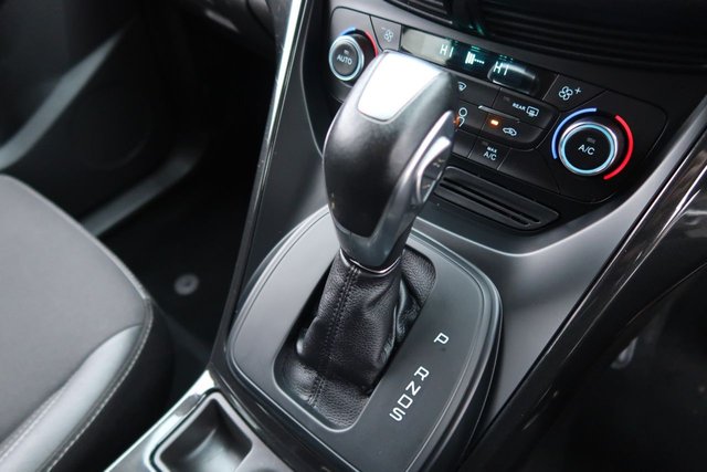 2019 FORD KUGA 2.0 TDCi EcoBlue Titanium Edition SUV 5dr Diesel Powershift Euro 6 (120 ps) - Photo 4