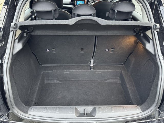 2018 MINI Hatch 1.5L Cooper 5dr - Photo 7
