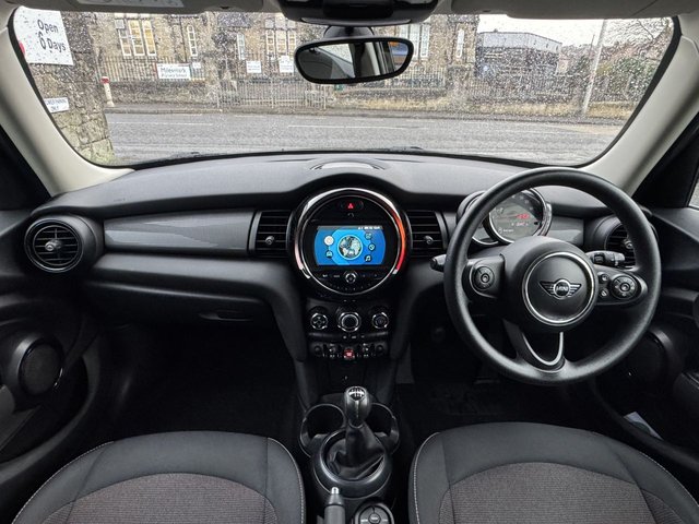 2018 MINI Hatch 1.5L Cooper 5dr - Photo 8
