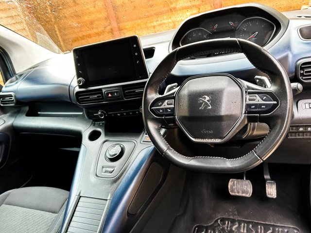 View our PEUGEOT RIFTER