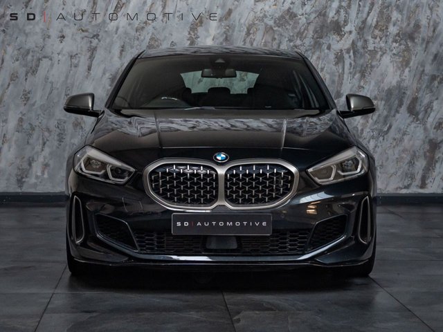 2022 BMW 1 Series 2L null 5dr - Photo 2
