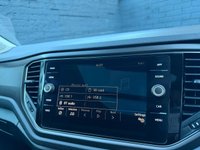 USED 2019 69 VOLKSWAGEN T-ROC 1.0 TSI GPF Design SUV 5dr Petrol Manual Euro 6 (s/s) (115 ps) Dual zone climate control A/C, Adaptive cruise control, Panoramic Sunroof, Bluetooth, USB input, Power folding heated wingmirrors, DAB radio, LED daytime running lights, Front & Rear parking sensors, Auto headlights, 17" Alloy wheels, Apple Car Play, Android Auto.