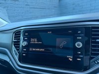 USED 2019 69 VOLKSWAGEN T-ROC 1.0 TSI GPF Design SUV 5dr Petrol Manual Euro 6 (s/s) (115 ps) Dual zone climate control A/C, Adaptive cruise control, Panoramic Sunroof, Bluetooth, USB input, Power folding heated wingmirrors, DAB radio, LED daytime running lights, Front & Rear parking sensors, Auto headlights, 17" Alloy wheels, Apple Car Play, Android Auto.