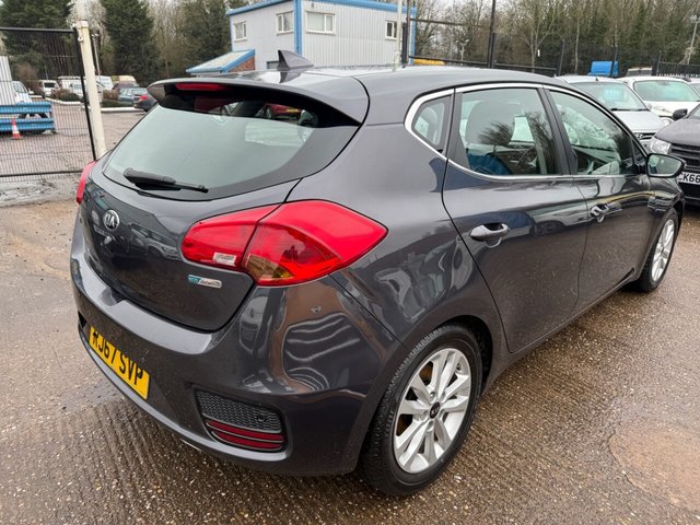 2018 KIA CEED 1.6 GDi 2 Hatchback 5dr Petrol Manual Euro 6 (s/s) (133 bhp) - Photo 3