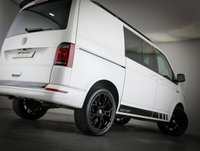 USED 2019 69 VOLKSWAGEN TRANSPORTER 2.0 TDI T30 Edition Kombi Double Cab 5dr Diesel DSG FWD SWB Euro 6 (s/s) (150 ps) *EURO 6 ULEZ COMPLIANT*SWB*DSG*