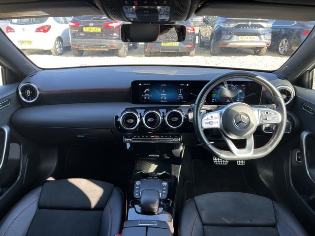 2021 Mercedes-Benz A-CLASS - Photo 10