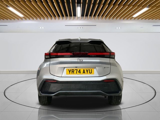 2024 Toyota C-HR 2L Design 5dr - Photo 6