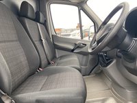 USED 2017 17 MERCEDES-BENZ SPRINTER 2.1 314 CDI L2 H2 MWB RWD GLASS FRAIL WINDOW RACK CARRIER PANEL VAN 140BHP. EURO 6 ULEZ. PX 1 OWNER. GLASS RACK WINDOW FRAIL. EURO 6. PX