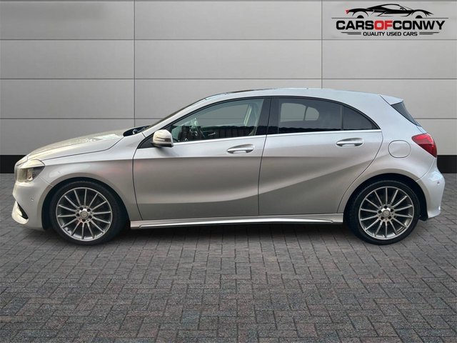 2016 MERCEDES-BENZ A-CLASS 2.1 A220d AMG Line (Executive) Hatchback 5dr Diesel 7G-DCT Euro 6 (s/s) (177 ps) - Photo 4