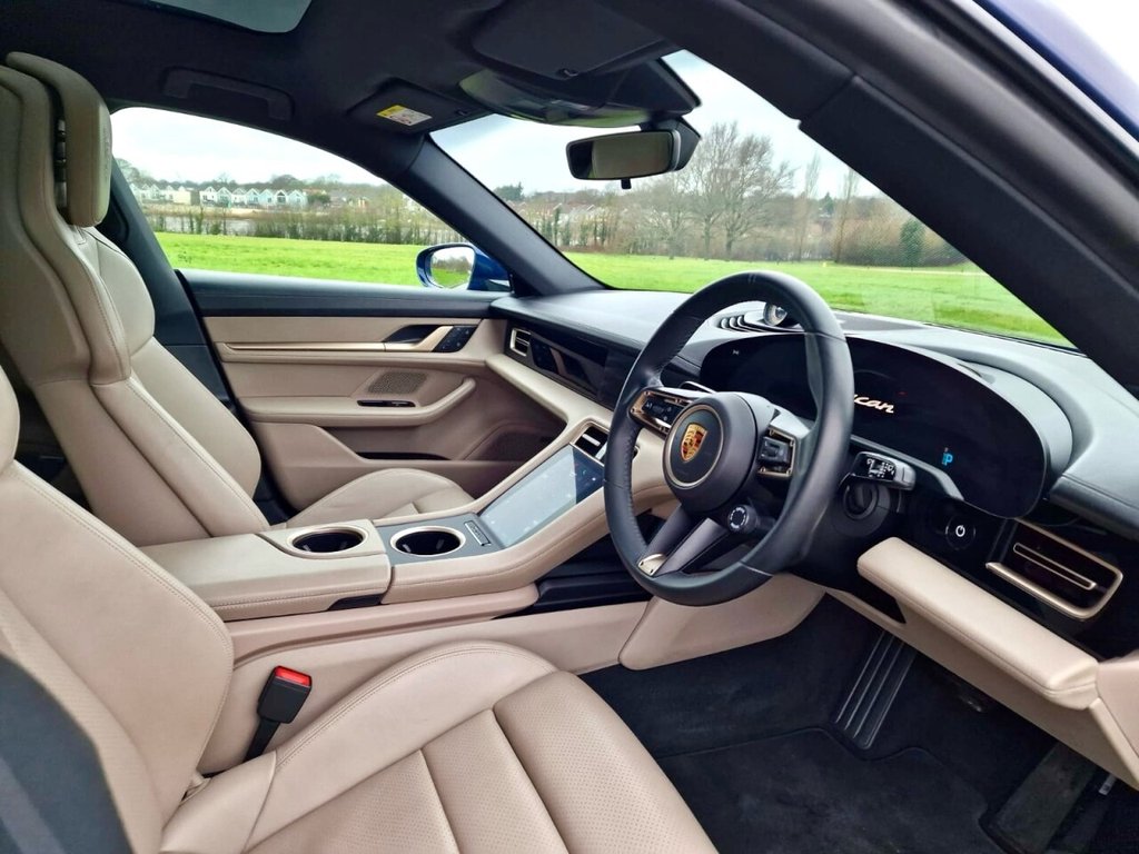 USED 2022 72 PORSCHE TAYCAN Performance Plus 93.4kWh 4 Cross Turismo 5dr Electric Auto 4WD (11kW Charger) (476 ps) FINANCE AVAILABLE