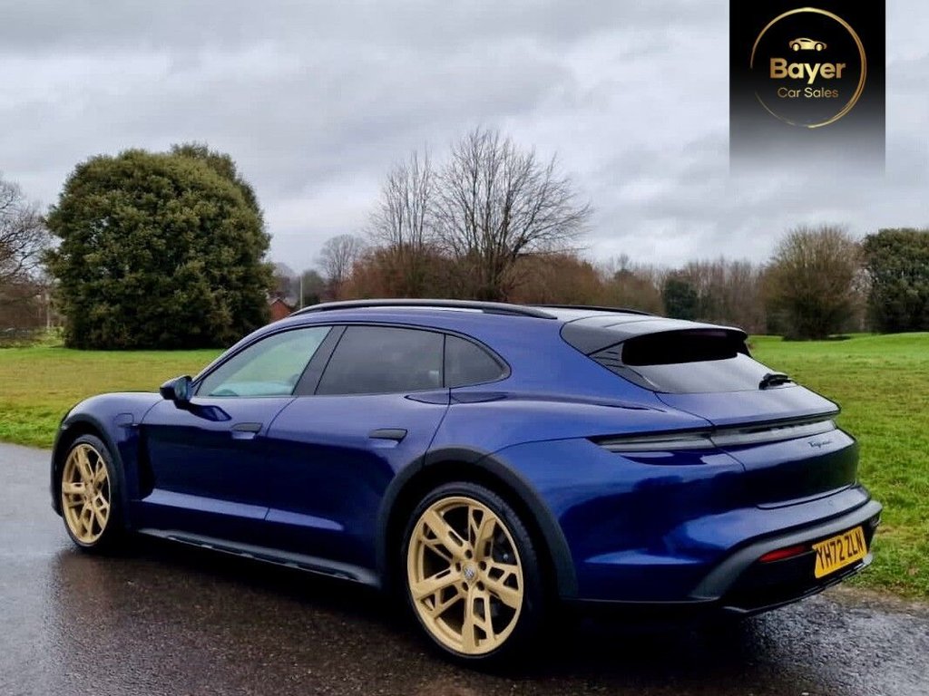 USED 2022 72 PORSCHE TAYCAN Performance Plus 93.4kWh 4 Cross Turismo 5dr Electric Auto 4WD (11kW Charger) (476 ps) FINANCE AVAILABLE