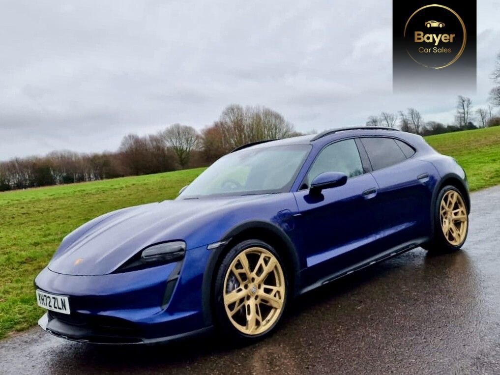 USED 2022 72 PORSCHE TAYCAN Performance Plus 93.4kWh 4 Cross Turismo 5dr Electric Auto 4WD (11kW Charger) (476 ps) FINANCE AVAILABLE